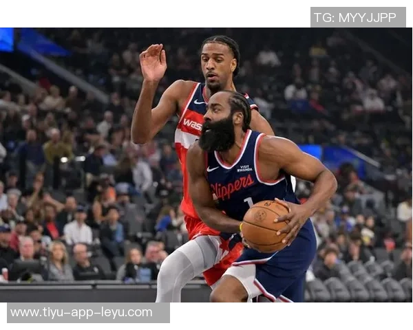 哈登36岁依旧高产年轻球员应向其学习卢指导想减负却难以实现