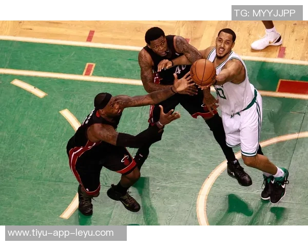 斯玛特称热火队实力强劲我们将全力以赴拼搏争胜才是最重要的目标