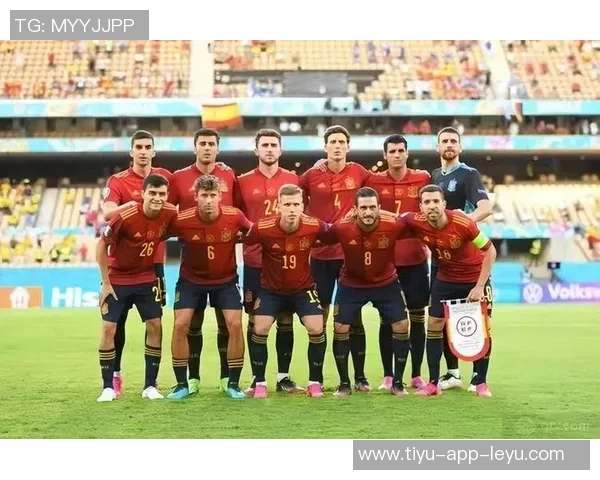 马卡预测西班牙队最新大名单亚马尔与拉波尔特有望入选